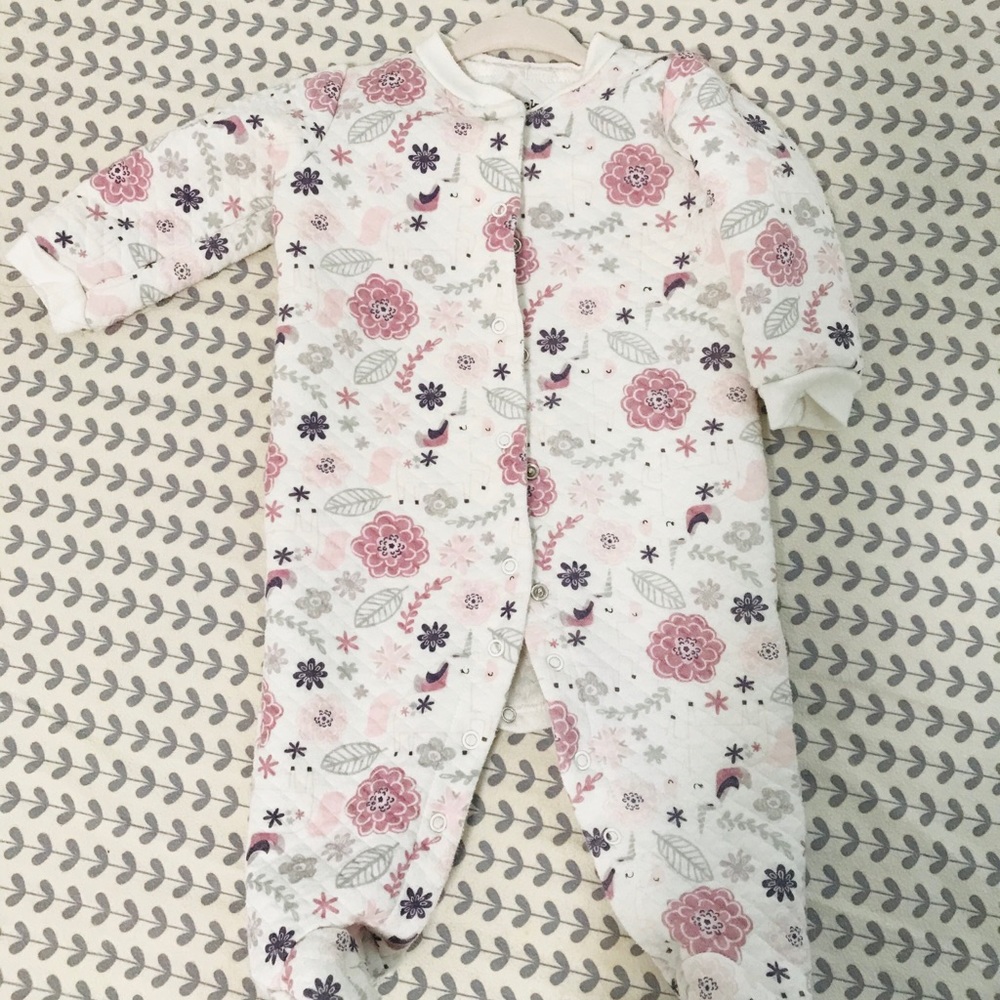 Chick pea onesie